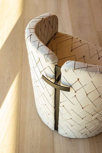 Amelia 073 P Lounge Chair