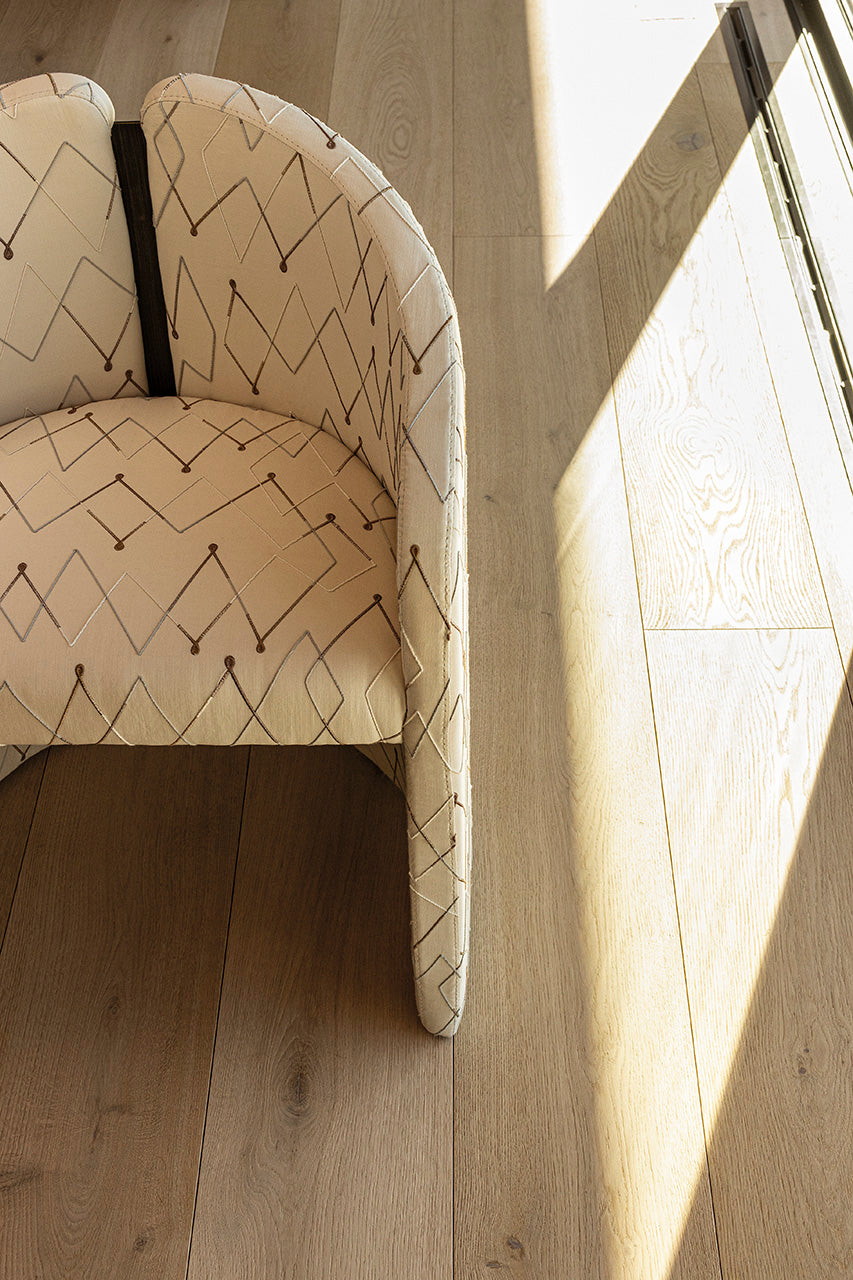 Amelia 073 P Lounge Chair