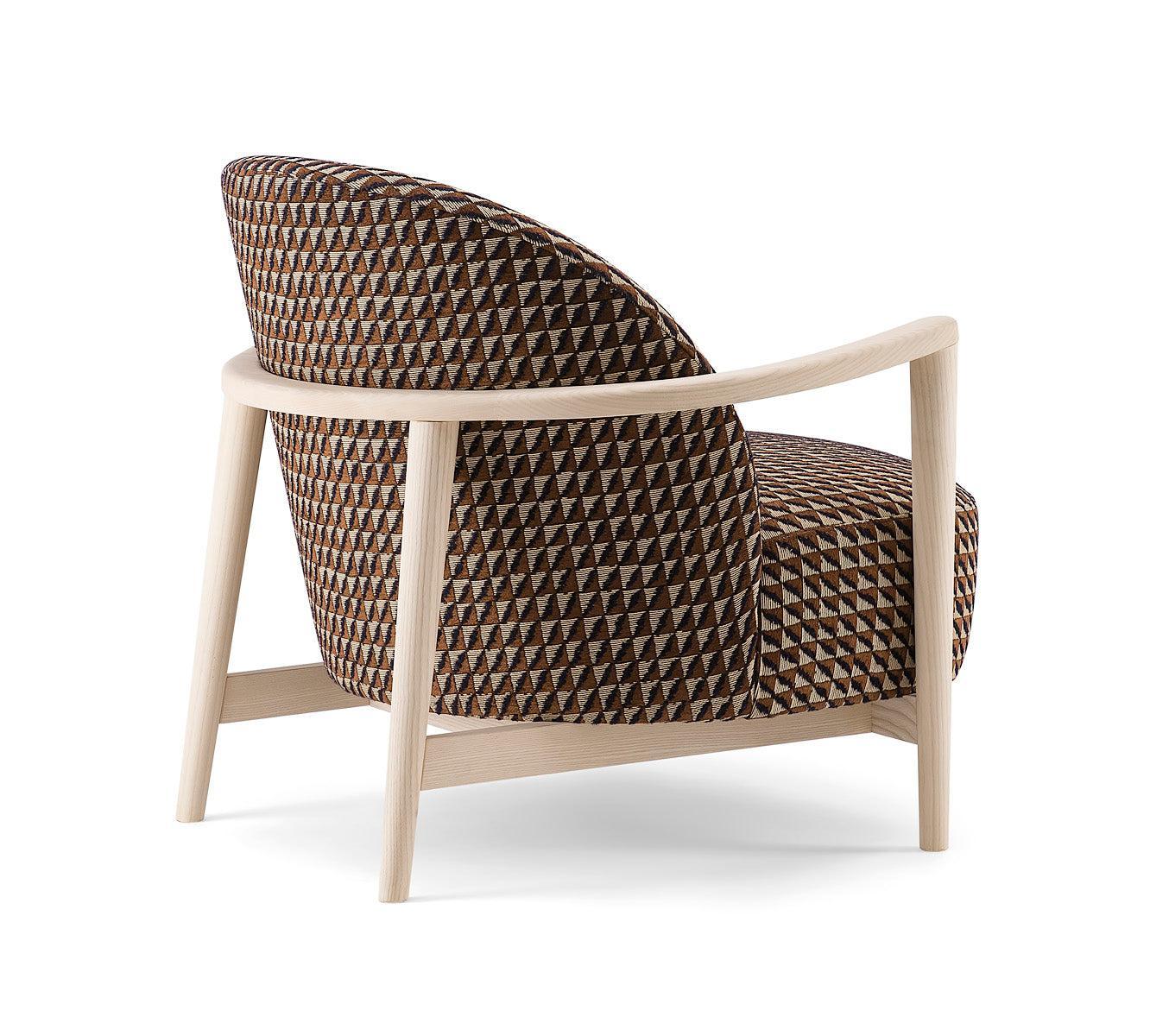 Arlo 107 P Lounge Chair