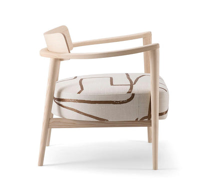 Arlo 107 PL Lounge Chair