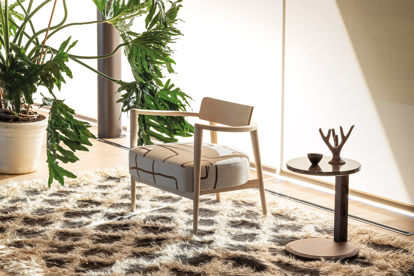 Arlo 107 PL Lounge Chair
