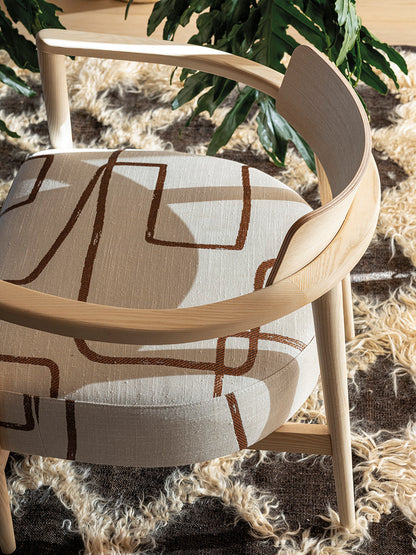 Arlo 107 PL Lounge Chair