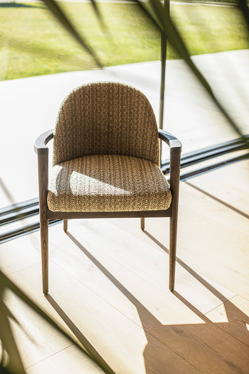 Arlo 107 PO Armchair
