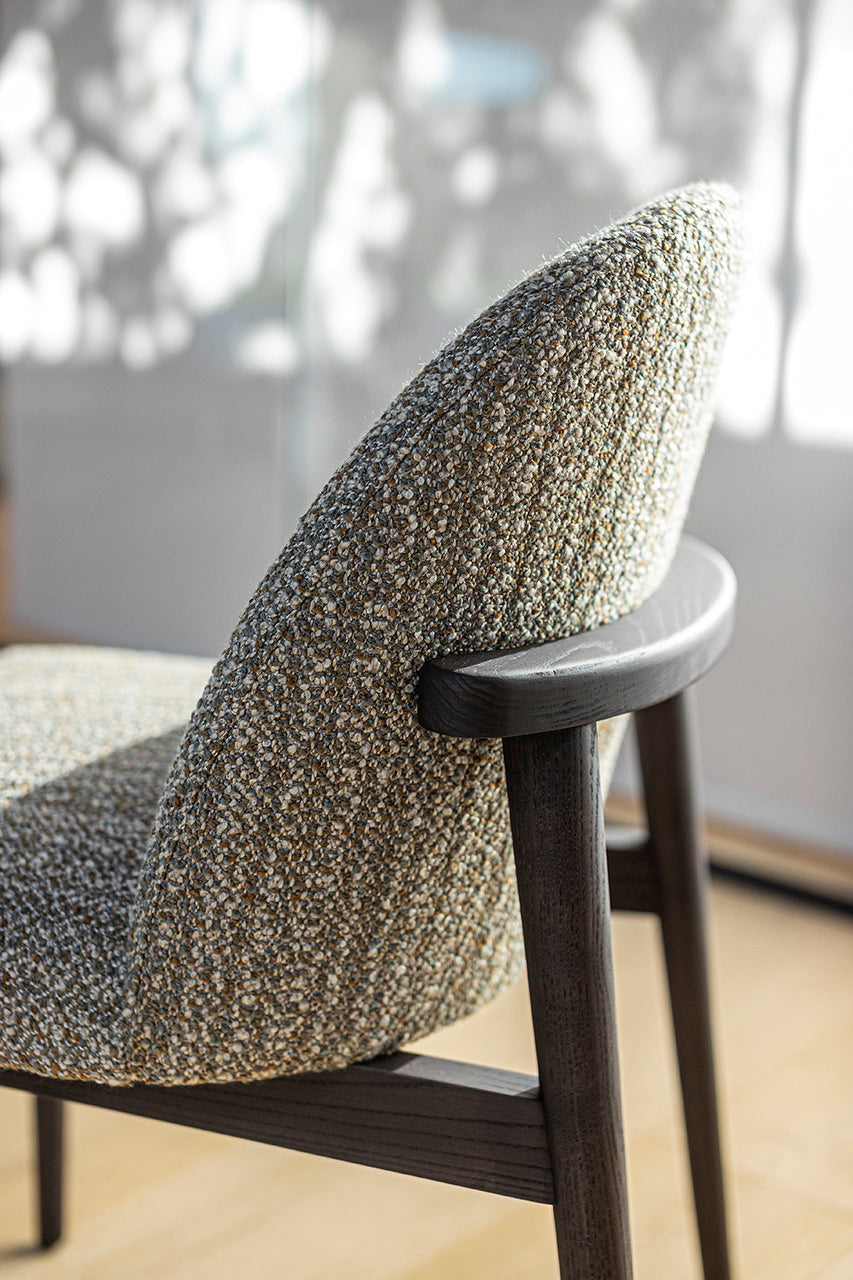 Arlo 107 S Side Chair