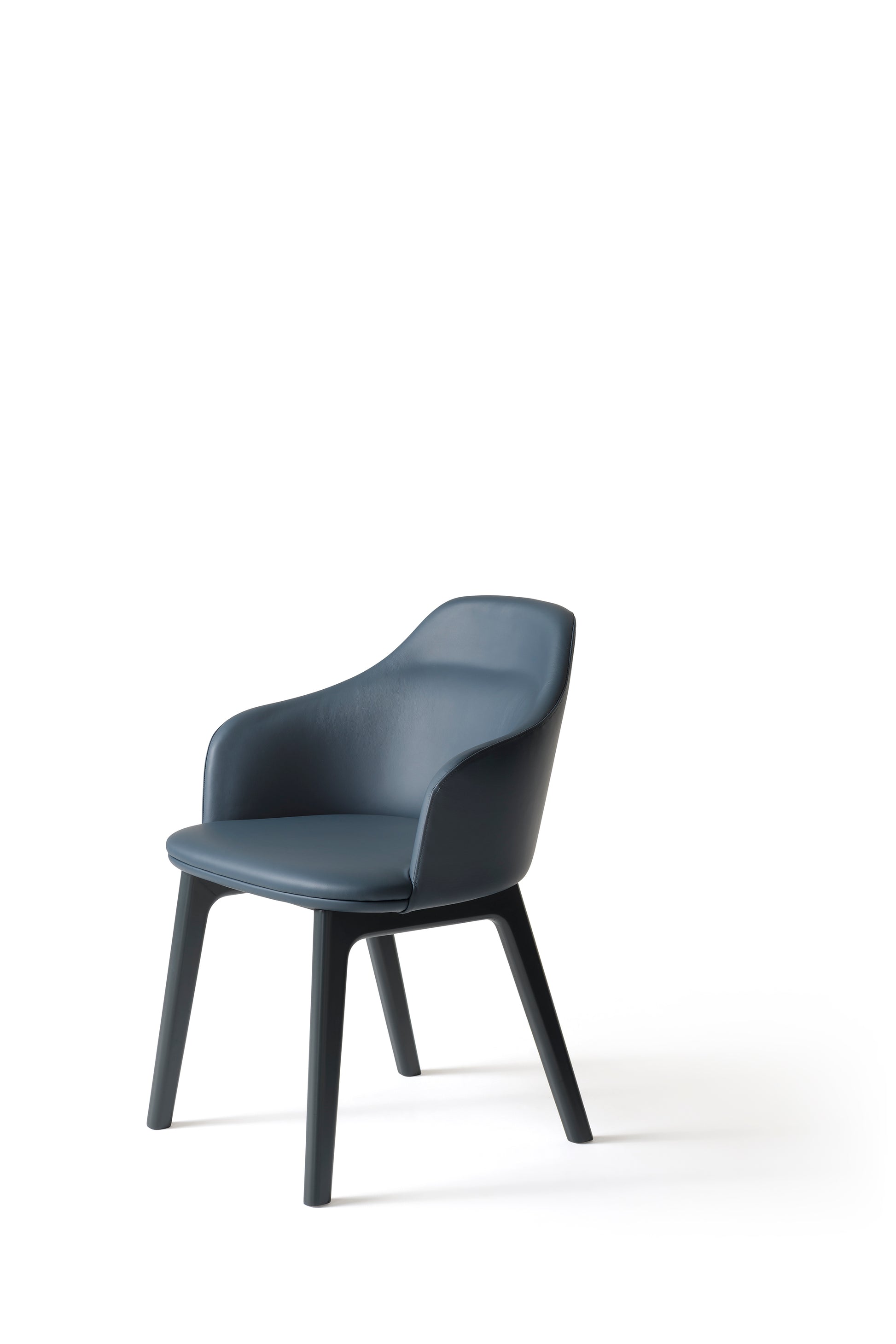 Dune 932 Armchair