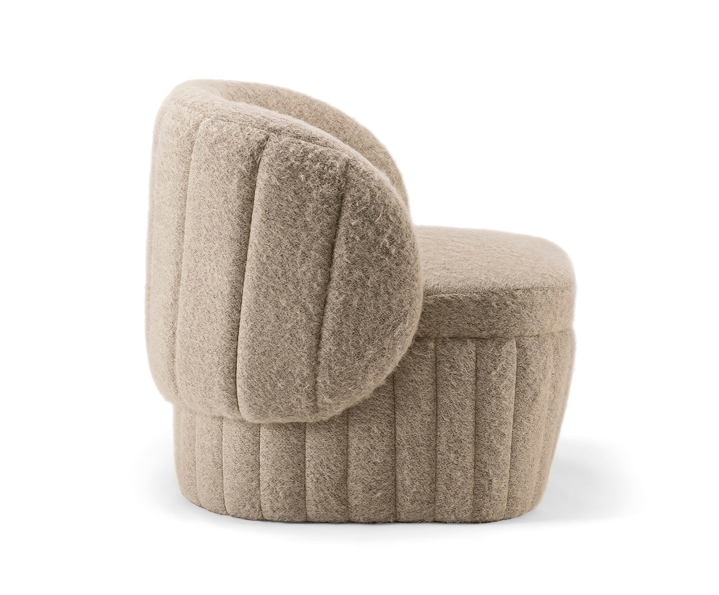 Cara 116 P Lounge Chair