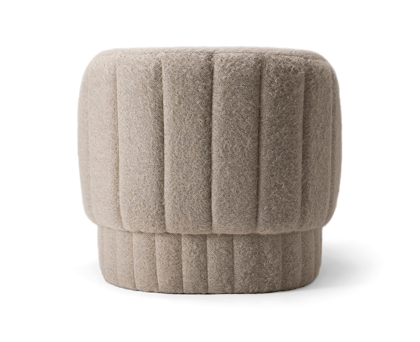 Cara 116 P Lounge Chair
