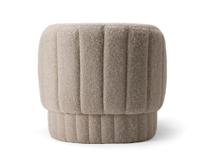 Cara 116 P Lounge Chair