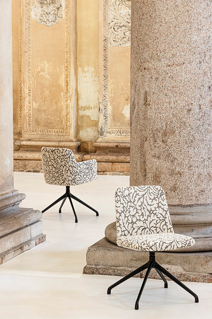Cloè 125 SZ Side Chair