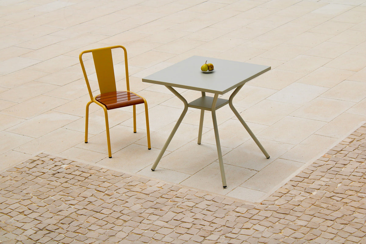 Alva Dining Table