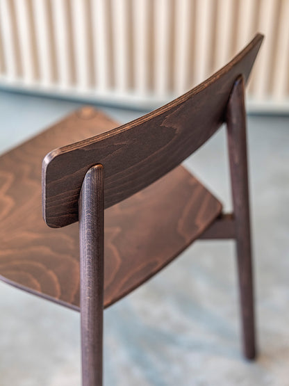 Kaia 104 S Side Chair