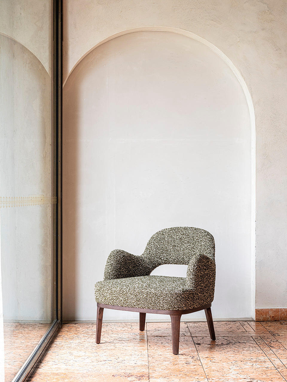 Lea 111 P Lounge Chair
