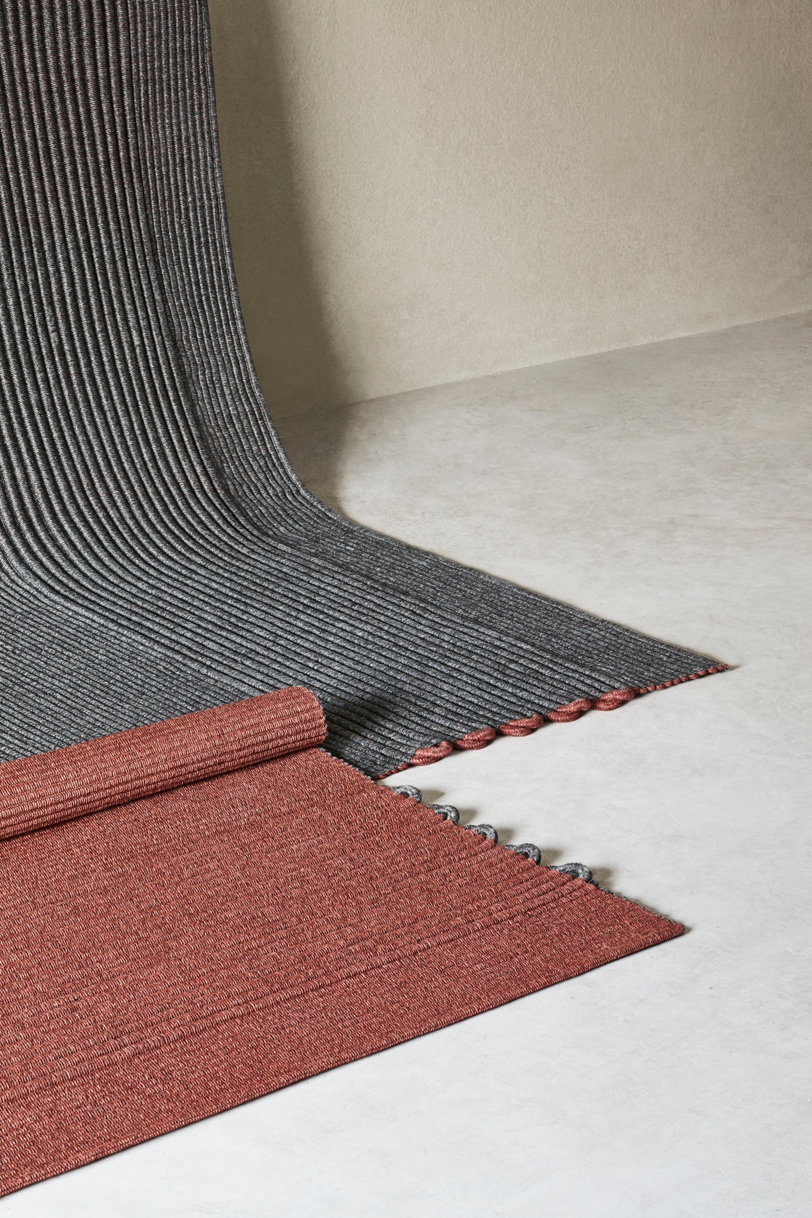 Link C148 Rectangular Rug