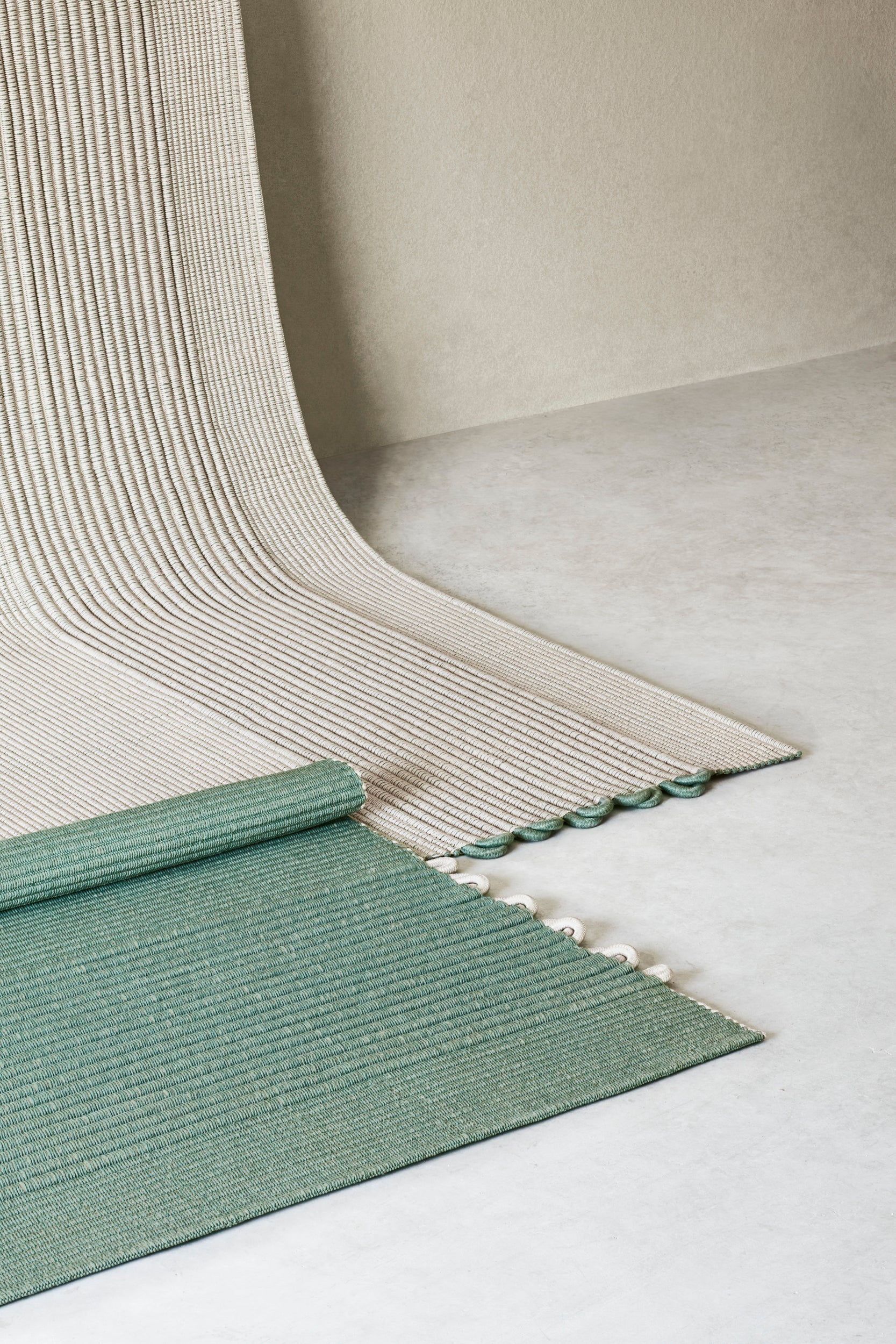 Link C148 Rectangular Rug