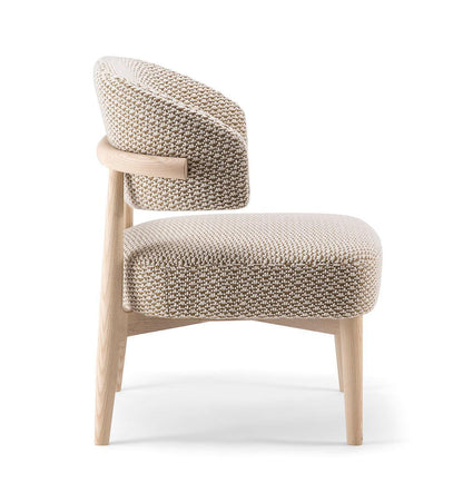Liv 105 P Lounge Chair
