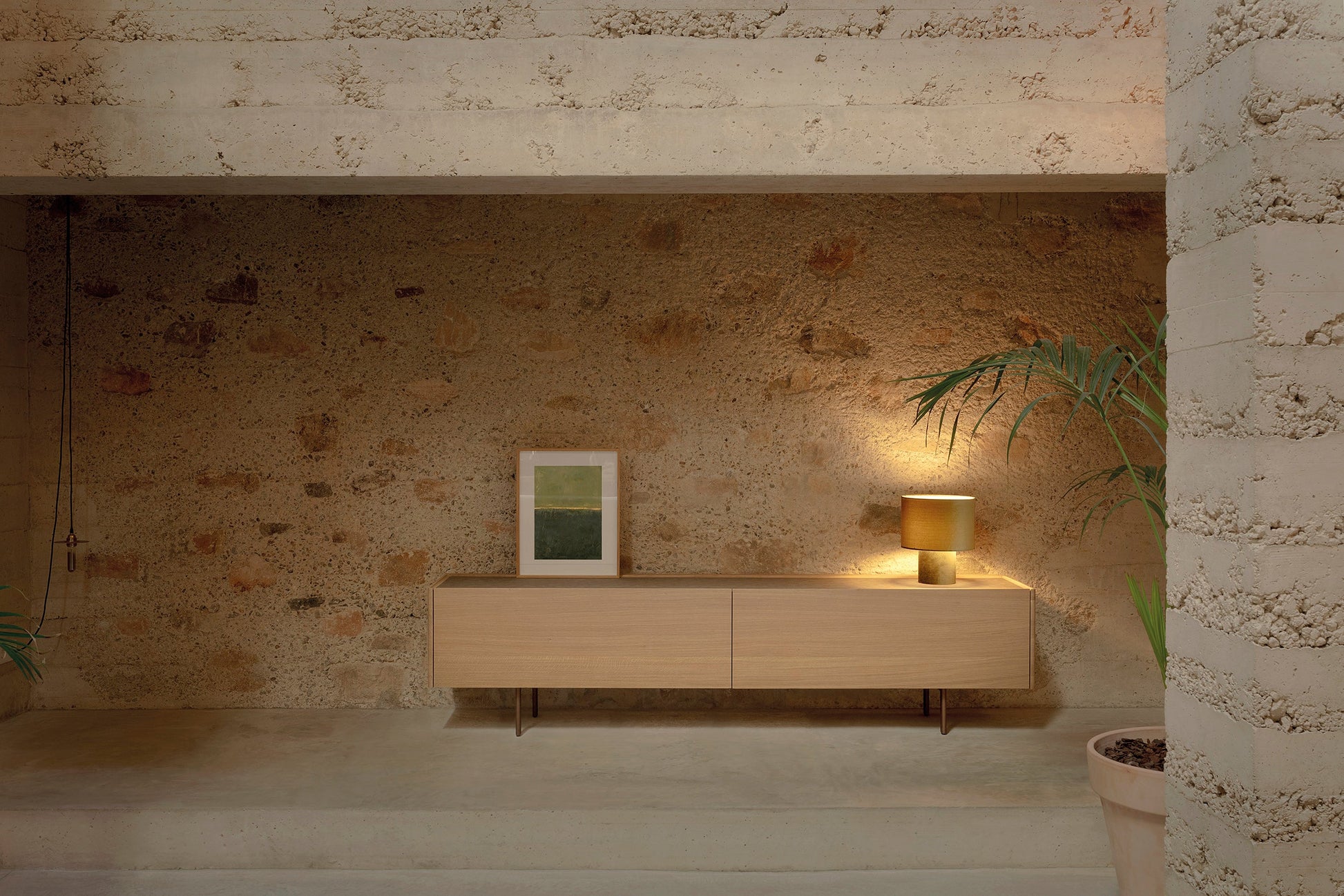 Team T822C TV Module-Contract Furniture Store for hospitality, leisure & commercial projects