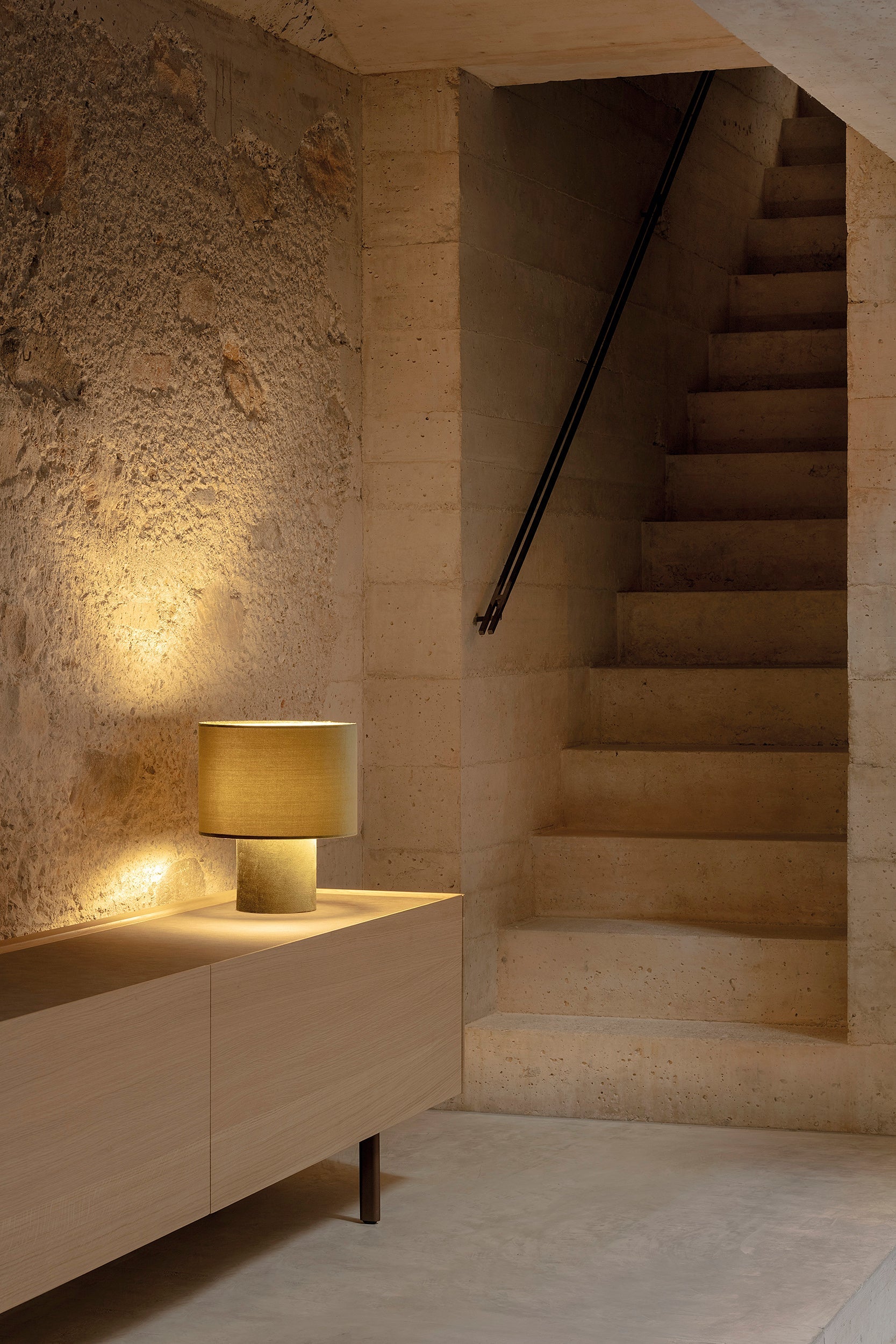 Team T822C TV Module-Contract Furniture Store for hospitality, leisure & commercial projects