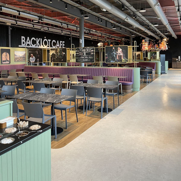 Warner Bros. Studio Tour Backlot Café