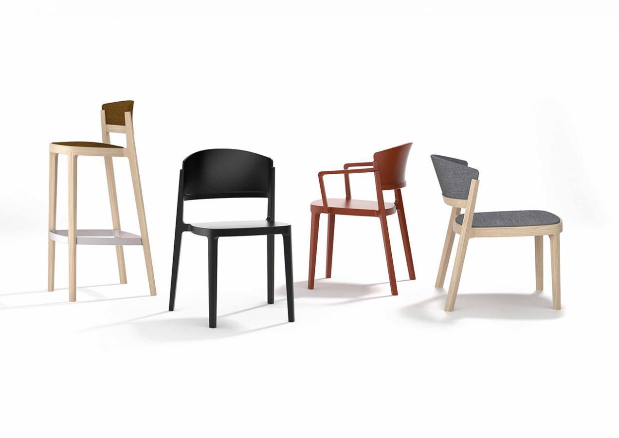 Abuela Wood Lounge Chair