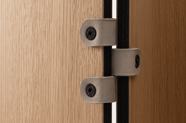 Ad Just Folding Screen-Contract Furniture Store for hospitality, leisure & commercial projects