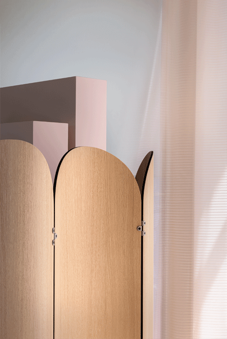 Ad Just Folding Screen-Contract Furniture Store for hospitality, leisure & commercial projects