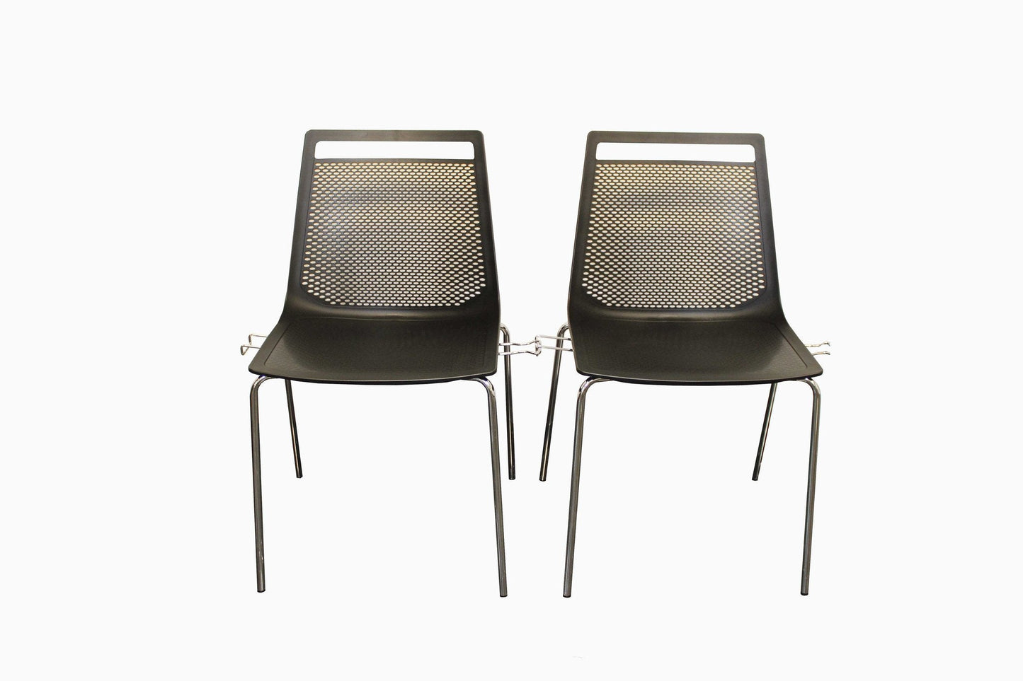 Akami NA Side Chair