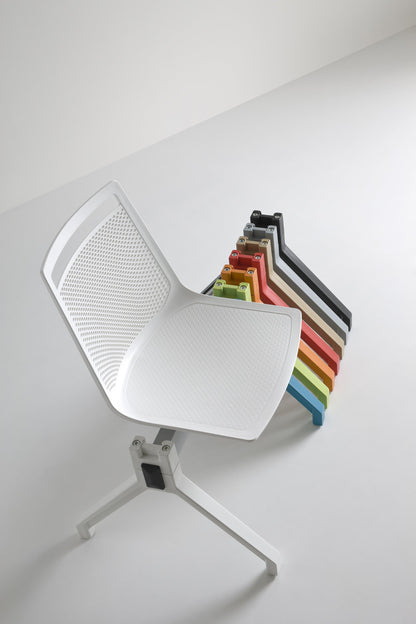 Akami PG Beam Seating-Contract Furniture Store for hospitality, leisure & commercial projects