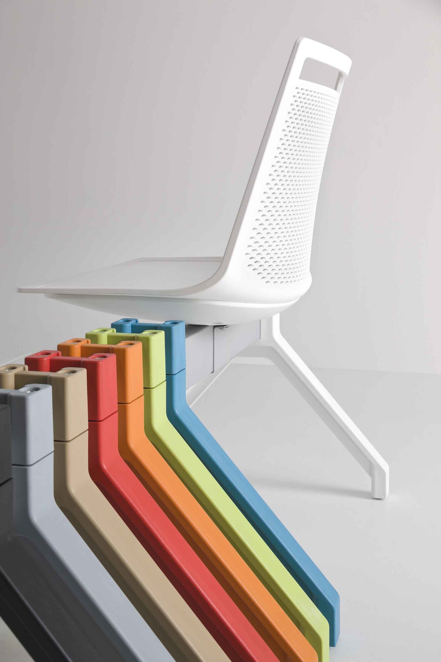 Akami PG Beam Seating-Contract Furniture Store for hospitality, leisure & commercial projects