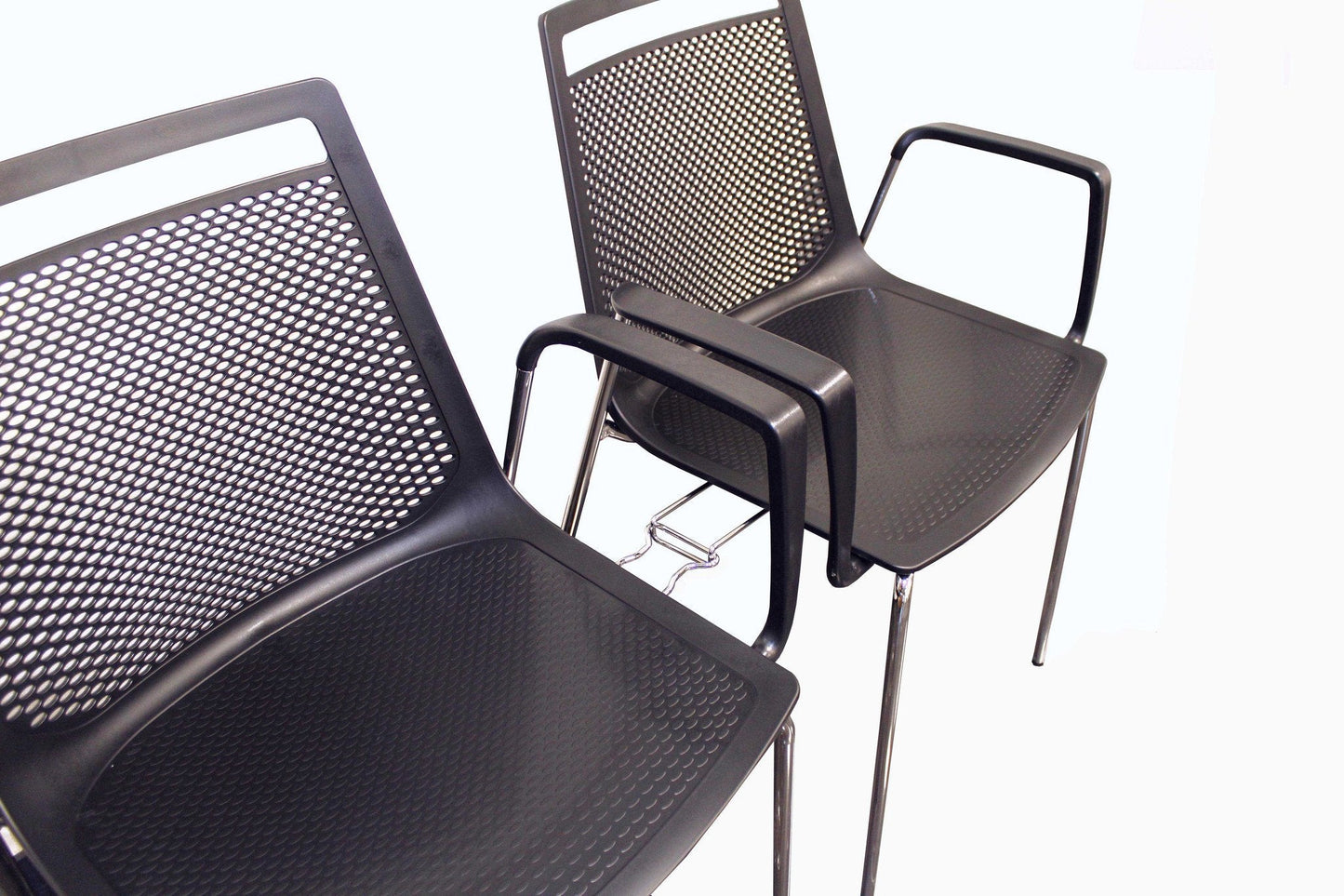 Akami TB Armchair