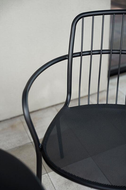 Alisea 1407 Armchair-Contract Furniture Store for hospitality, leisure & commercial projects