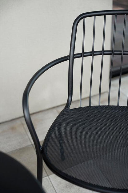 Alisea 1407 Armchair-Contract Furniture Store for hospitality, leisure & commercial projects