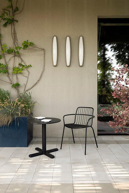 Alisea 1407 Armchair-Contract Furniture Store for hospitality, leisure & commercial projects