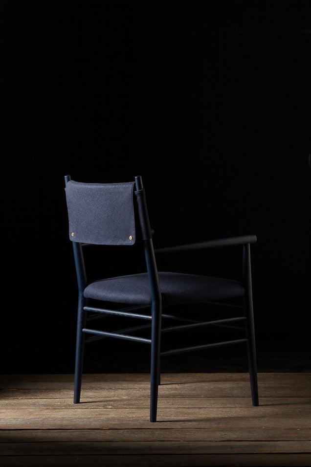 Alpha 2527 PO Armchair-Contract Furniture Store for hospitality, leisure & commercial projects