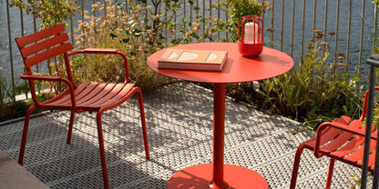 Alua Armchair