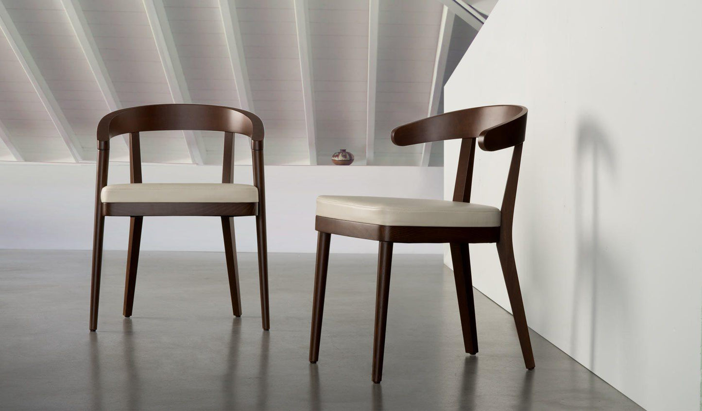 Alyssa Armchair