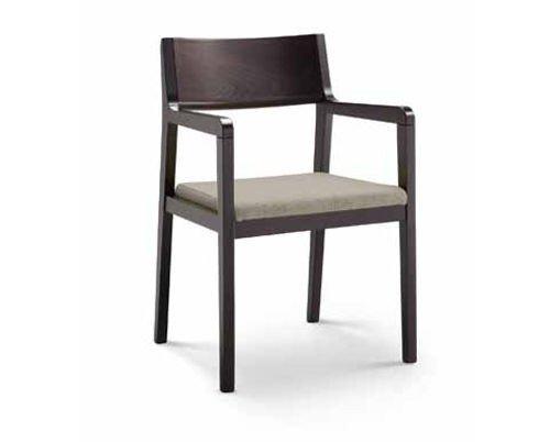 Amarcord Armchair