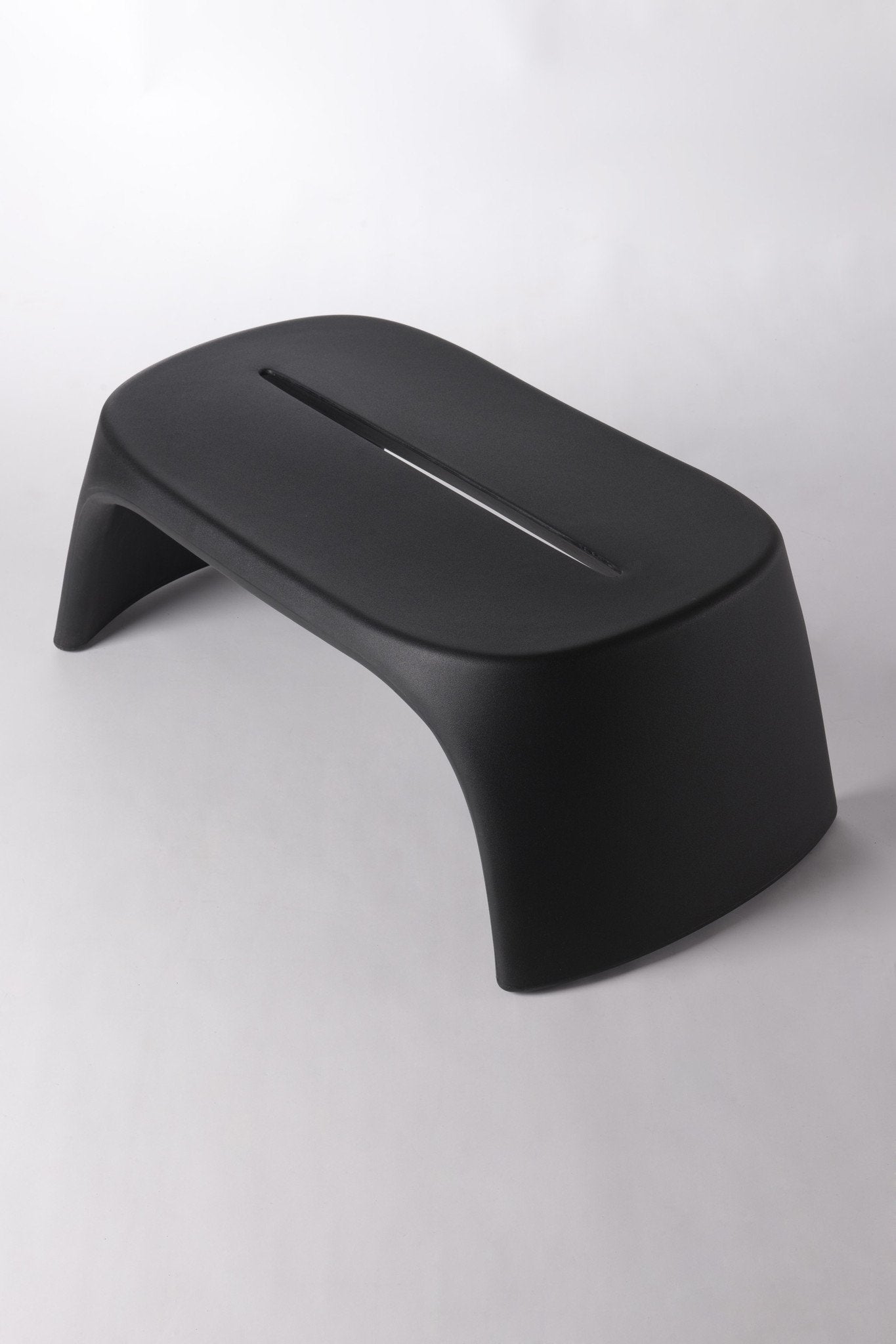 Amélie Low Bench