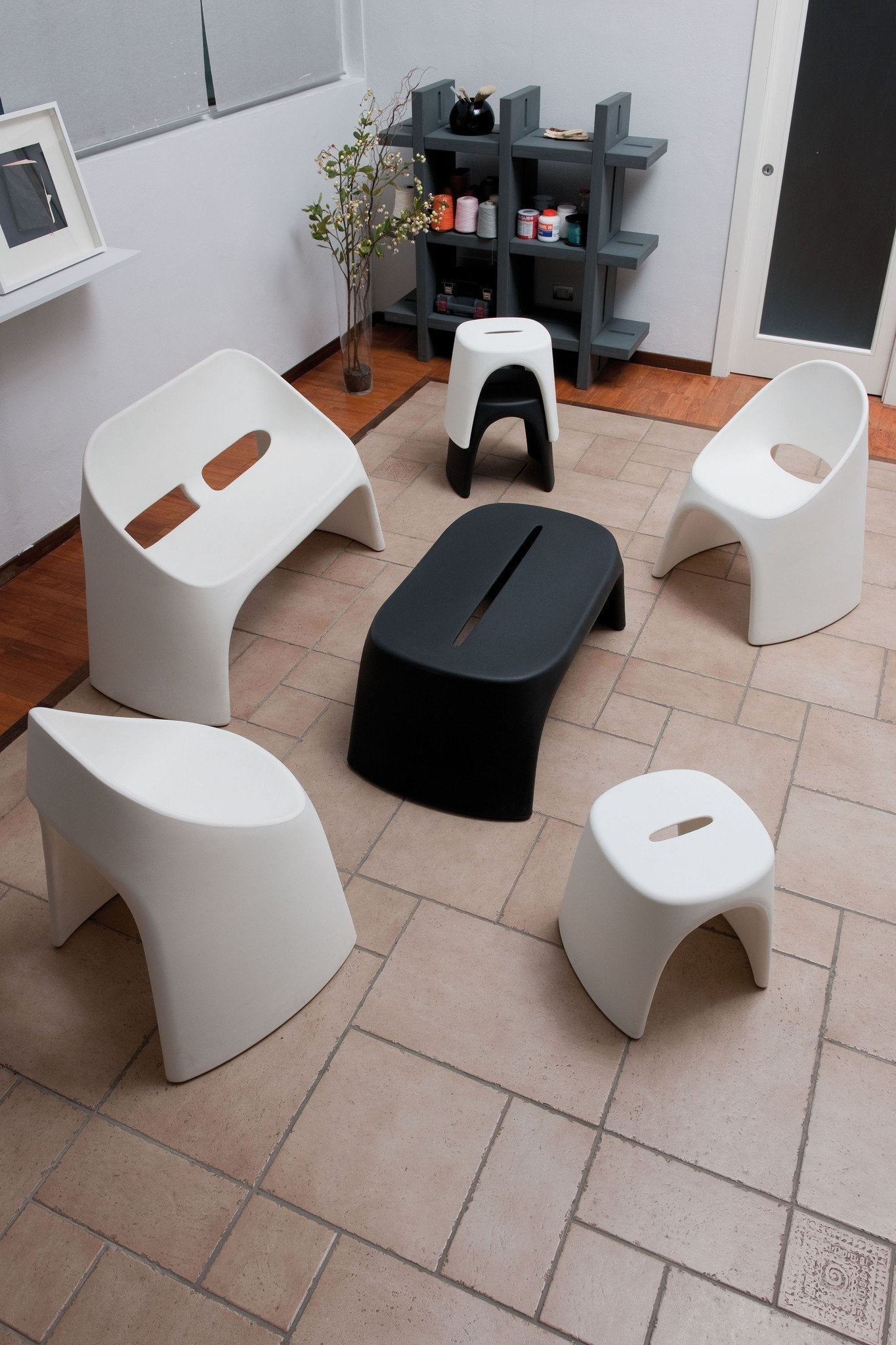 Amélie Low Bench