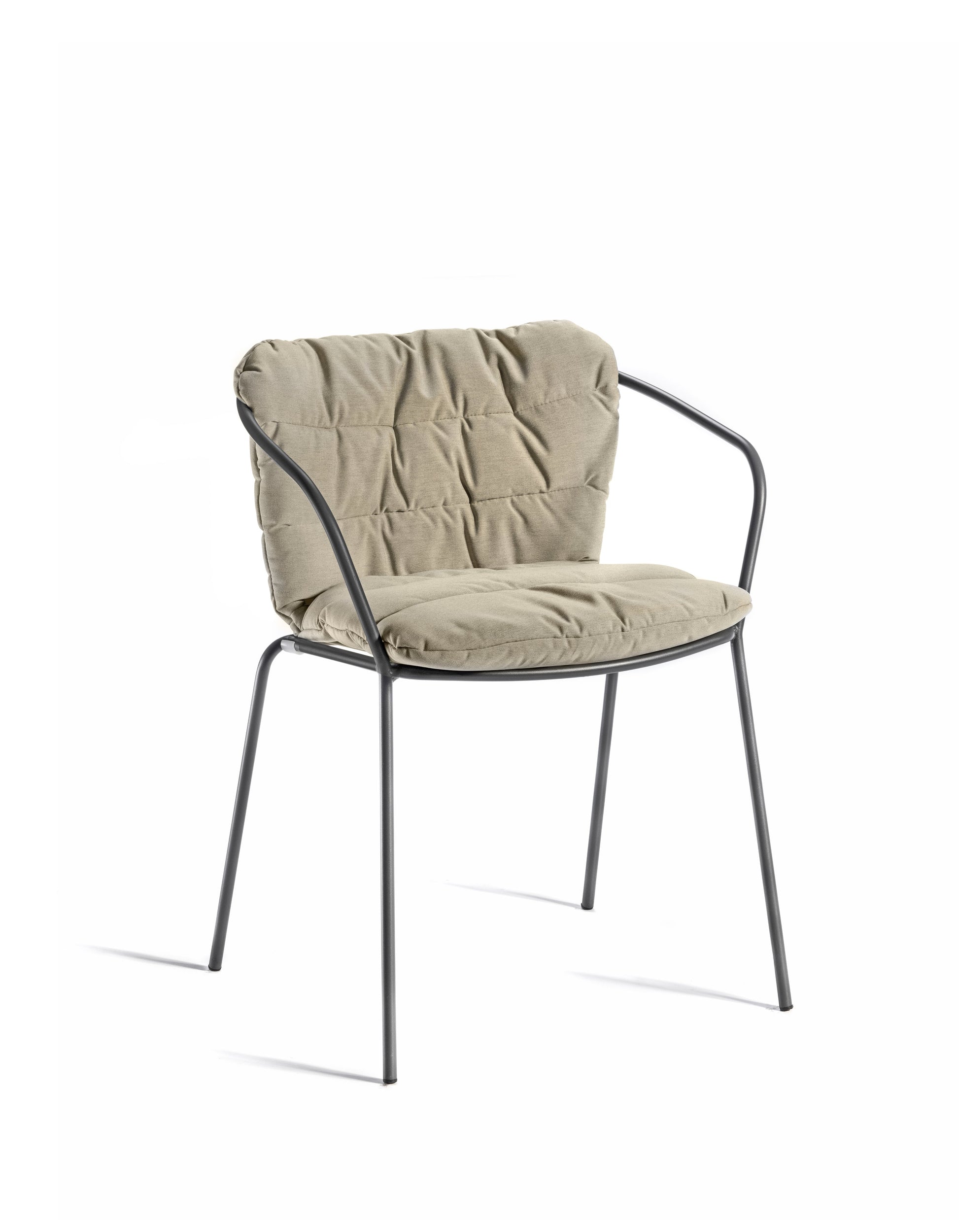 Amitha B Armchair