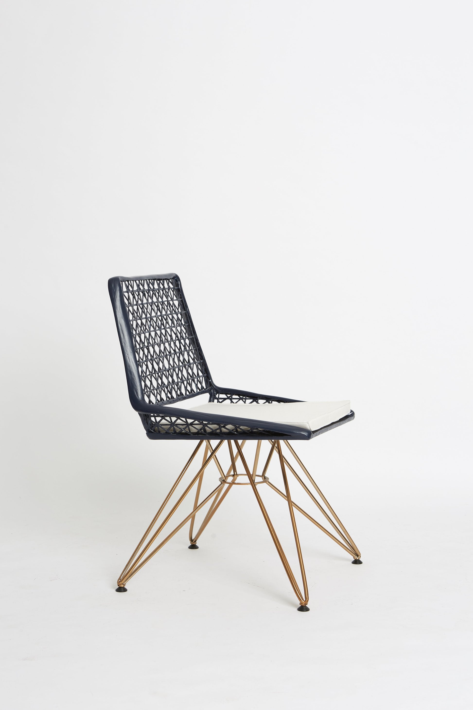 Anti-C 104 Side Chair