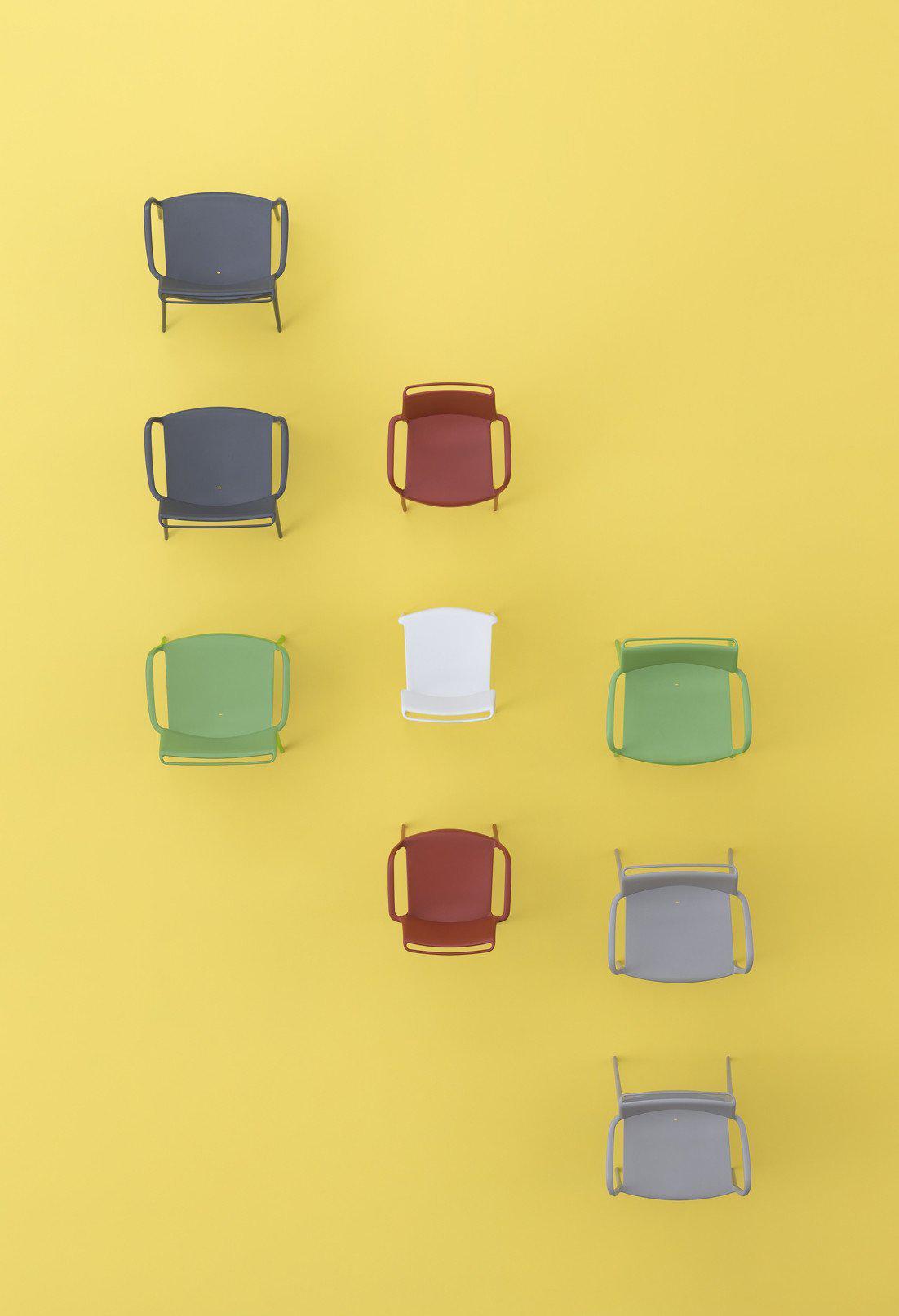 Ara 316 Lounge Chair