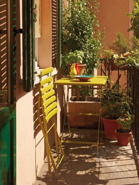Arc en Ciel Folding Side Chair