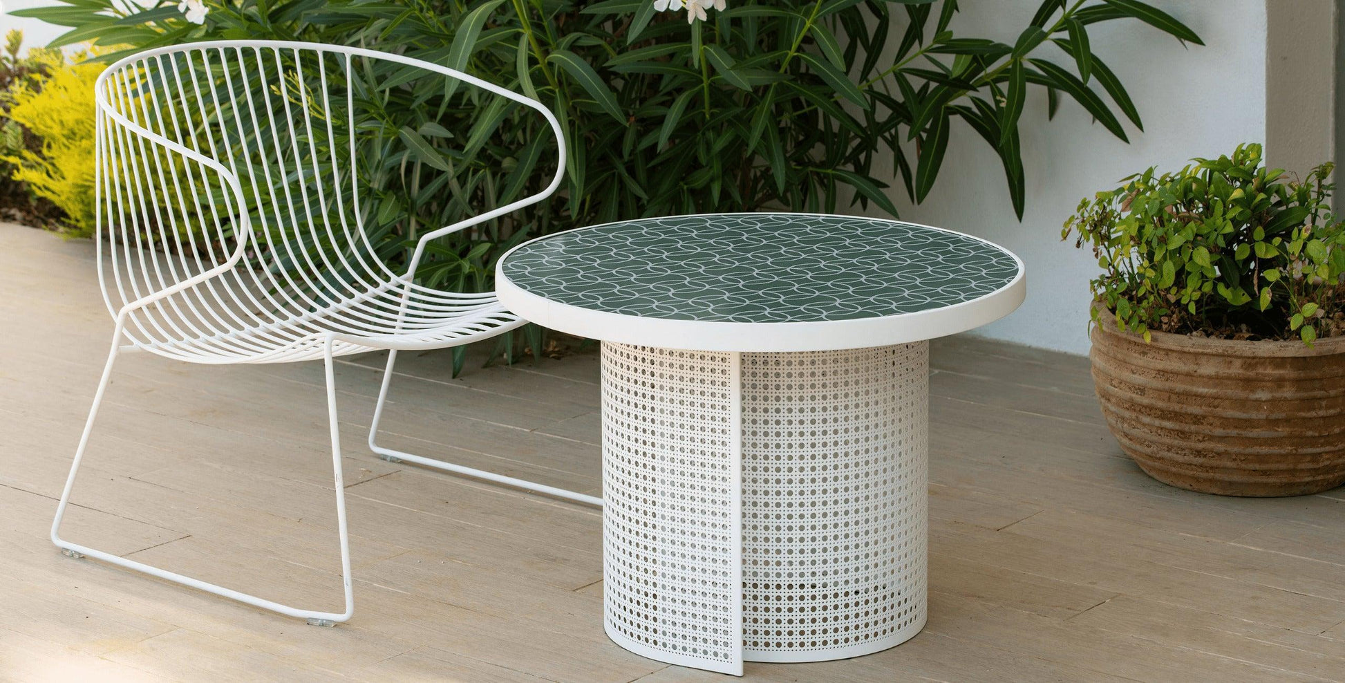 Arena Coffee Table-Contract Furniture Store for hospitality, leisure & commercial projects