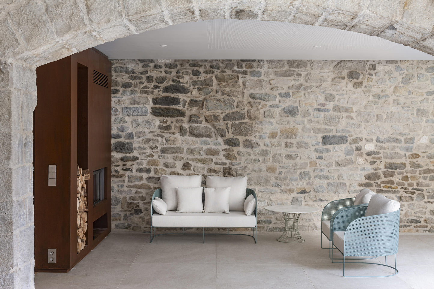 Arena Sofa