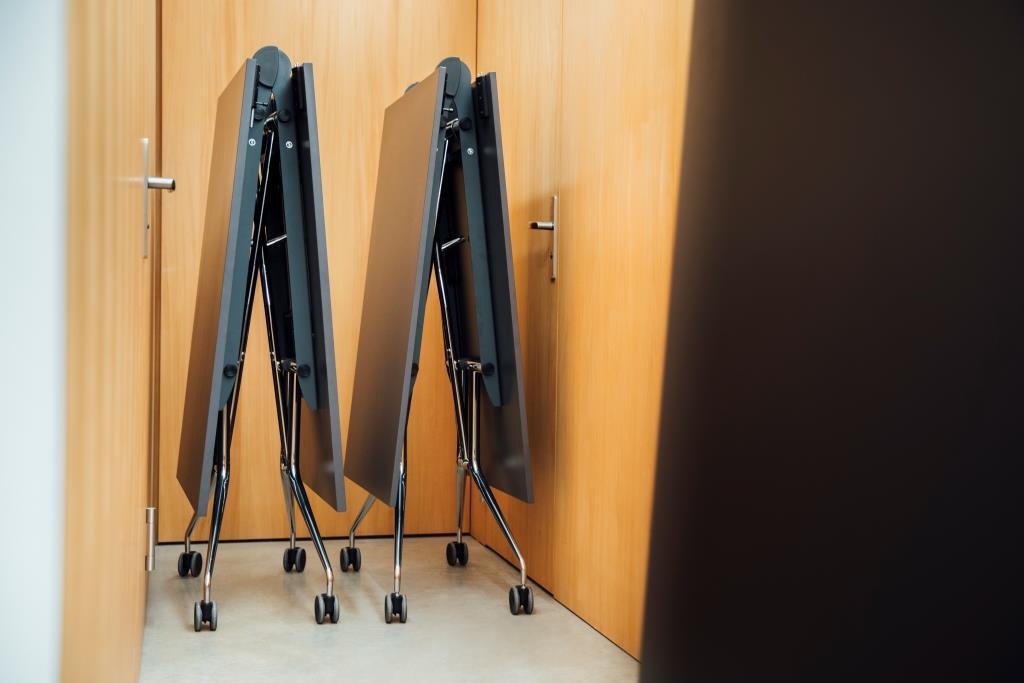 Argo Libro Folding Table-Contract Furniture Store for hospitality, leisure & commercial projects