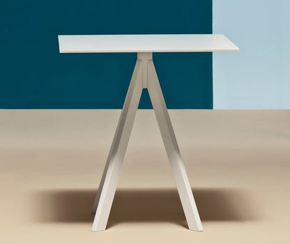 Arki Ark4 Dining Table