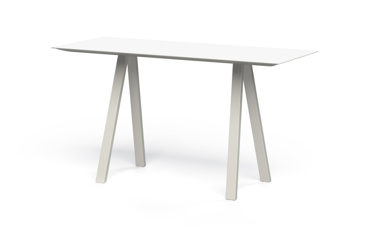 Arki Poseur Table