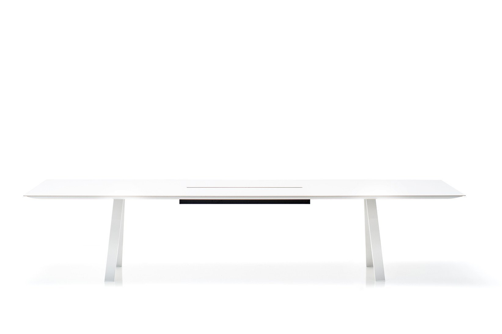Arki Rectangular Dining Table