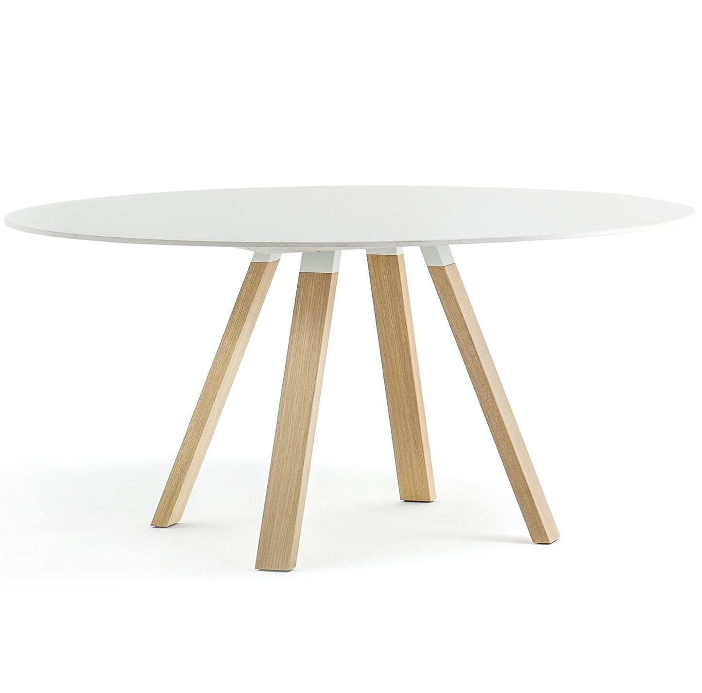 Arki Wood Dining Table