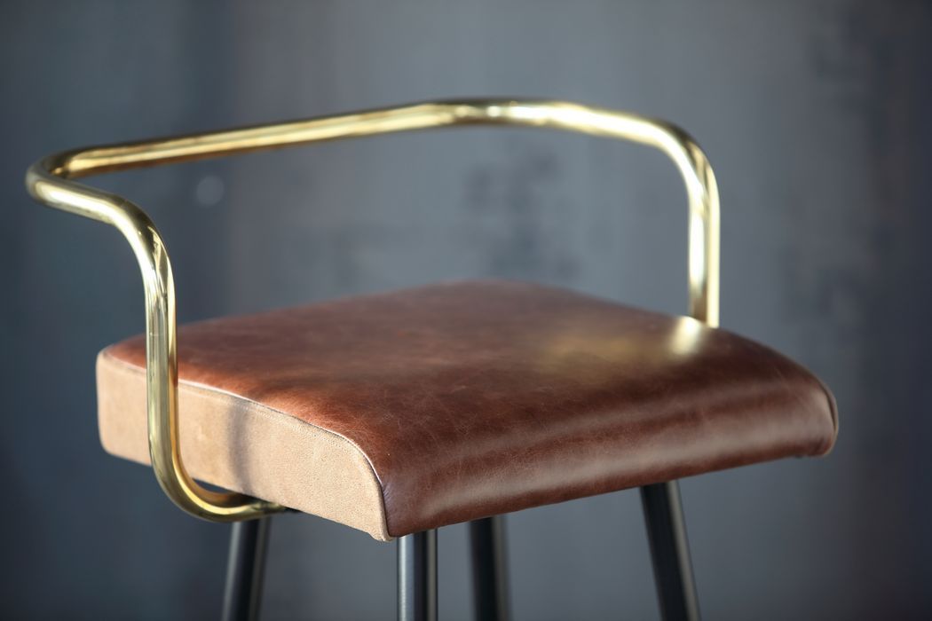Armrest B High Stool-Contract Furniture Store for hospitality, leisure & commercial projects